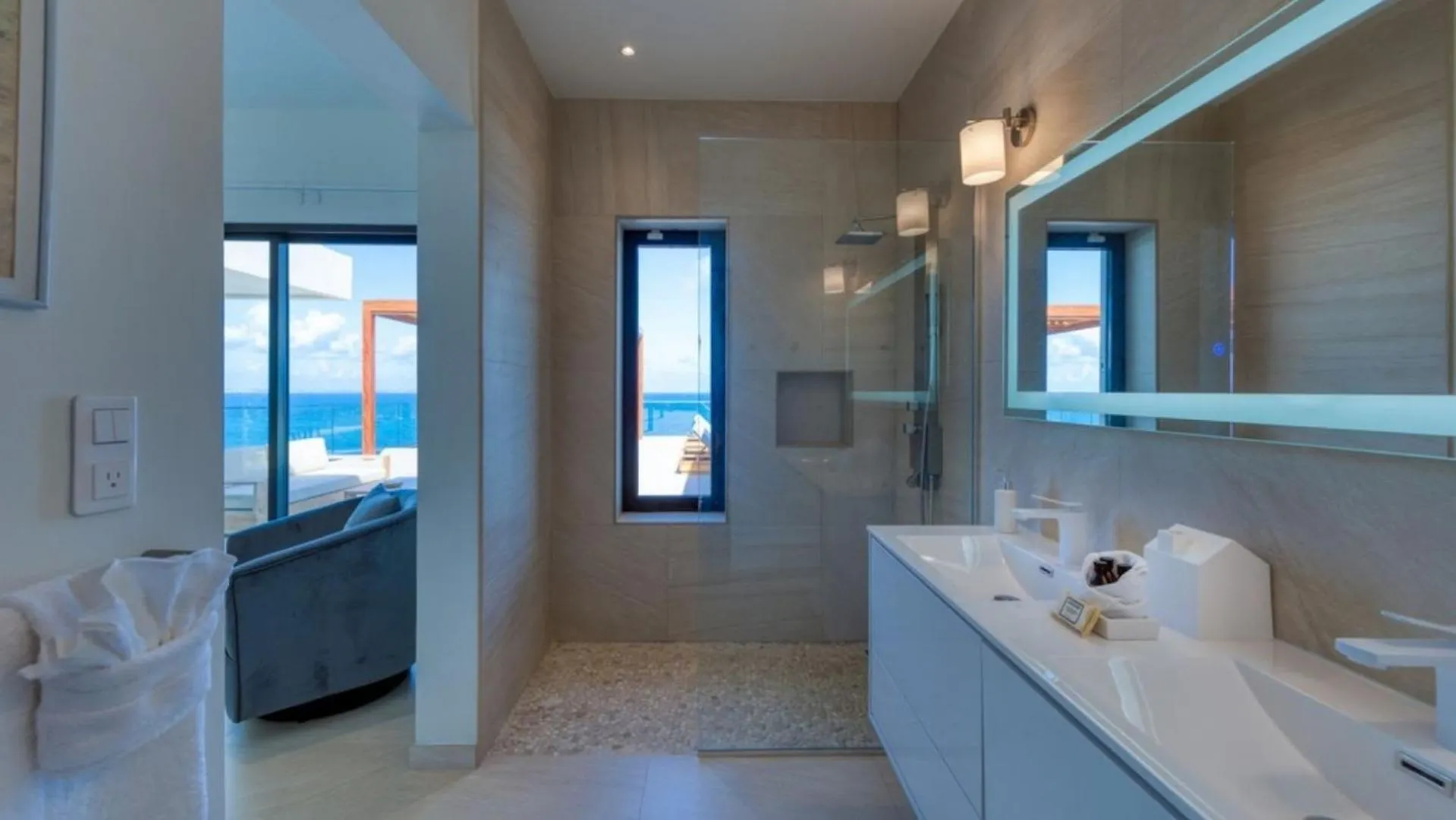 Spectacular 5Br Luxury Villa With Infinity Pool Les Terres Basses