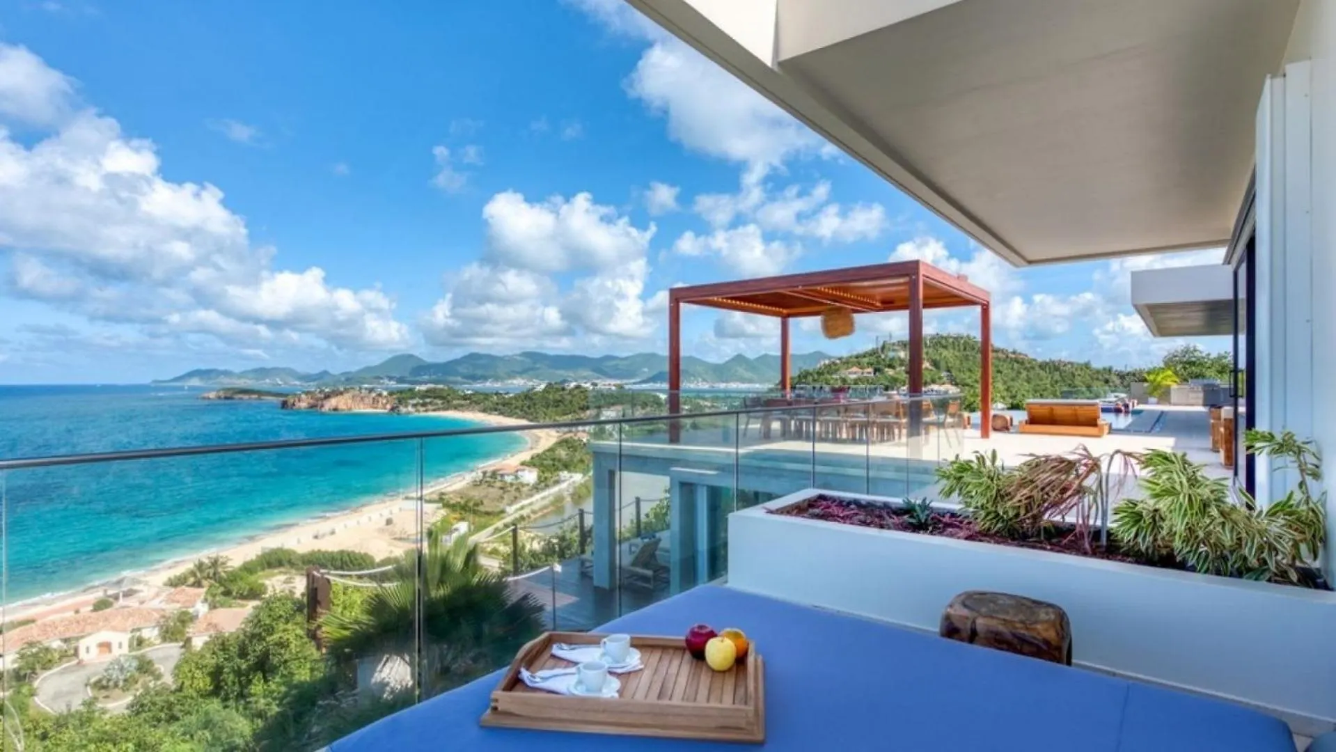 Spectacular 5Br Luxury Villa With Infinity Pool Les Terres Basses São Martinho